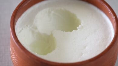 Mutfak kültürümüzde önemli bir yere sahip olan yoğurt sağlık için son derece faydalıdır. İşte, yoğurdun faydaları...