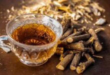 Tıbbi amaçla sıklıkla kullanılan meyan kökünün faydaları merak ediliyor. Prof. Dr. Aysun Bay Karabulut, meyan kökünün 70 derde deva olduğunu ifade etti.