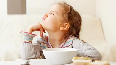 Yaşıtlarına oranla daha zayıf olan çocuklar için tıbbi bir destek alınıp alınmaması gerektiği merak ediliyor.