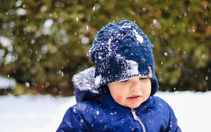 Çocuklarda görülen soğuk alerjisi geri dönüşü olmayan sonuçlara yol açabiliyor. Peki, soğuk alerjisi nedir? Çocuklarda soğuk alerjisi belirtileri nedir?