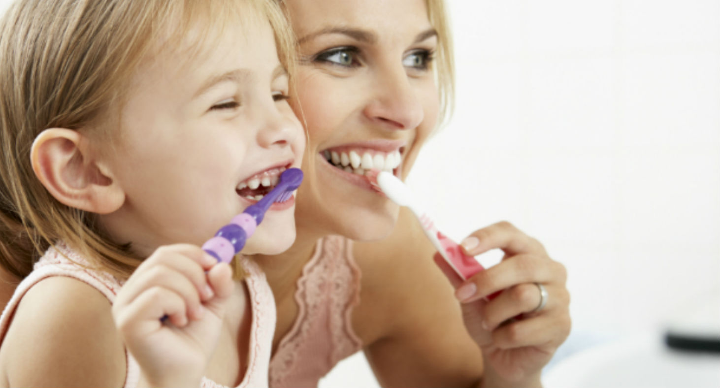 ABD’de yapılan bir bilimsel çalışmaya göre düzenli diş fırçalayanların zatürreye yakalanma olasılıklarının azaldığını ortaya koydu.