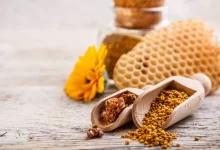 Dört yıllık AR-Ge çalışmasının ardından propolis özü tozundan krem ve göz altı serumu gibi kozmetik ürünler geliştirildi.