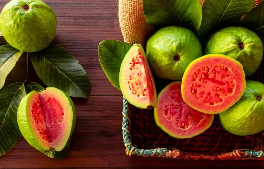 Yüksek Lifli Meyveler: Guava