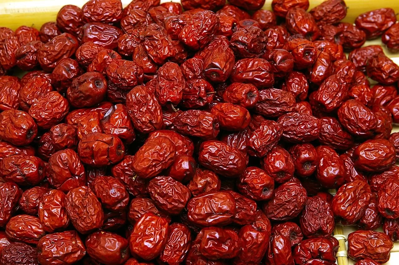 Hünnap meyvesi 3000 yılı aşkın bir süredir geleneksel tıpta kullanılmaktadır. Hünnap günümüzde de tüm dünyada popüler bir meyvedir.