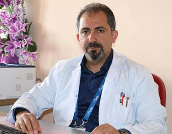 Havaların ısınmasıyla birlikte kene vakaları arttı. Faruk Karakeçili, keneyle bulaşan Kırım Kongo Kanamalı Ateşi hakkında açıklamalarda bulundu.