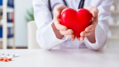 Aileside kalp hastaları bulunan kişiler, bu sorunu yaşamamak adına kendilerinin bir önlem alıp alamayacaklarını merak ediyor.