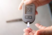 Belirti vermeden ilerleyen yüksek kan şekeri, milyonlarca kişiyi farkında olmadan kalp hastalıkları riskiyle karşı karşıya bırakıyor.