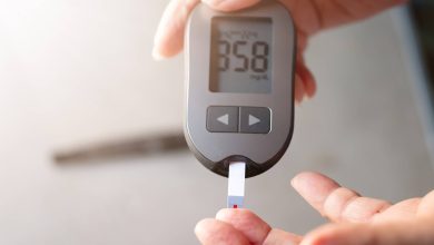 Sessiz tehlike kapıda: Yüksek kan şekeri kalbi de vuruyor 5 Belirti vermeden ilerleyen yüksek kan şekeri, milyonlarca kişiyi farkında olmadan kalp hastalıkları riskiyle karşı karşıya bırakıyor.