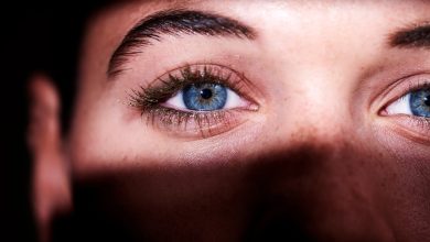 Işık çakmaları, bulanık görme ve gözde oluşan garip şekiller… Migrenin bu belirtileri çoğu zaman hafife alınıyor.