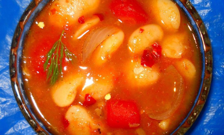 Fava, Mercimek, Nohut: Yunan Sofrasının Baklagilleri 2 Yunan mutfağının fasulye yemeği fasolada