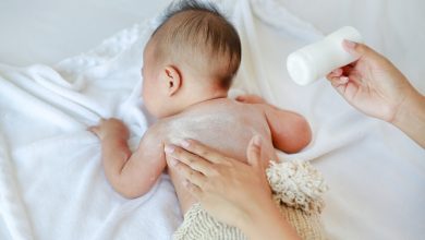 Johnson & Johnson, talk bazlı pudralarının kansere yol açtığı iddiasıyla açılan on binlerce davayı sonuçlandırmak için yeni bir uzlaşma teklifi sundu