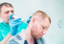Şiddetli migren ve tekrarlayan baş ağrılarında ilaç tedavisinin yeterli olmadığı durumlarda sinir blokajı seçeneklerden biri olarak uygulanıyor.